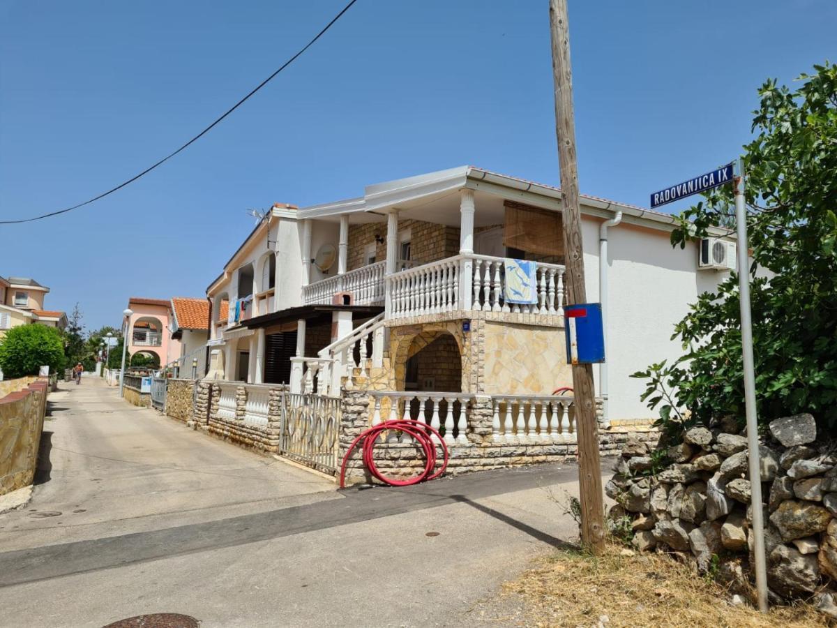 Apartments Tuka Near The Beach Vir Zewnętrze zdjęcie