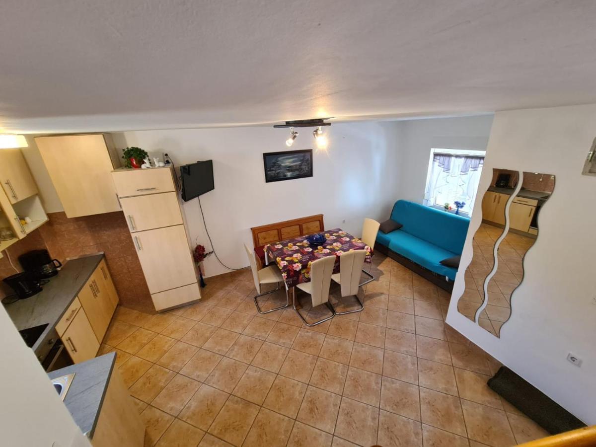 Apartments Tuka Near The Beach Vir Zewnętrze zdjęcie